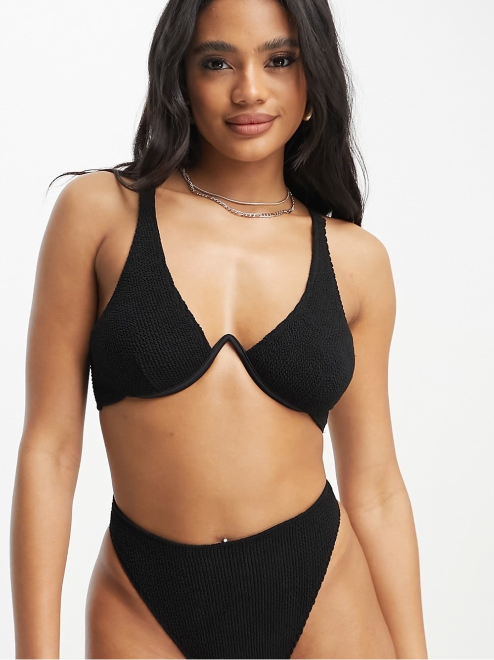 Asos Design Amy mix and match crinkle monowire bikini top in black - Picture 3 of 6